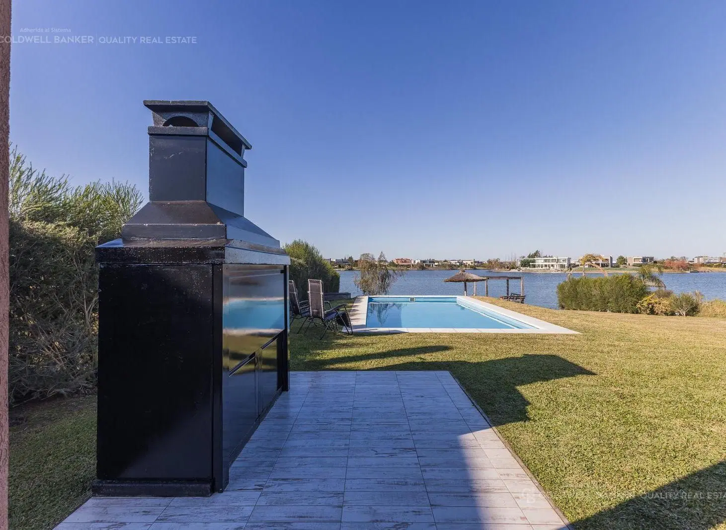 Casa en venta en San Sebastian a la laguna en área 6 5