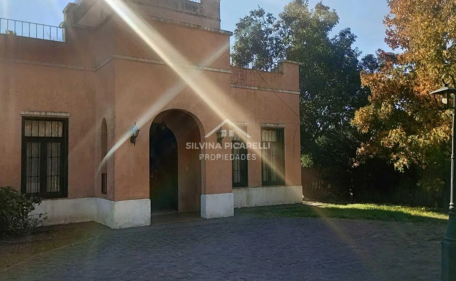 Casa Quinta  en Venta en Barrio Parque Sakura, Exaltación de la Cruz, G.B.A. Zona Norte 4