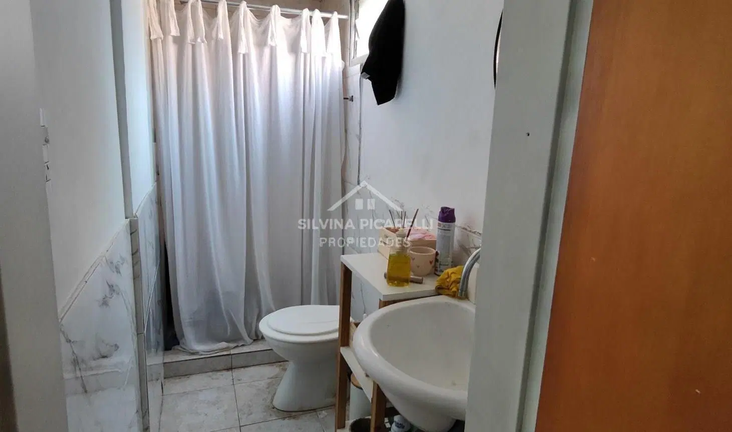 Local  en Venta en Barrio Parque Sakura, Exaltación de la Cruz, G.B.A. Zona Norte 4