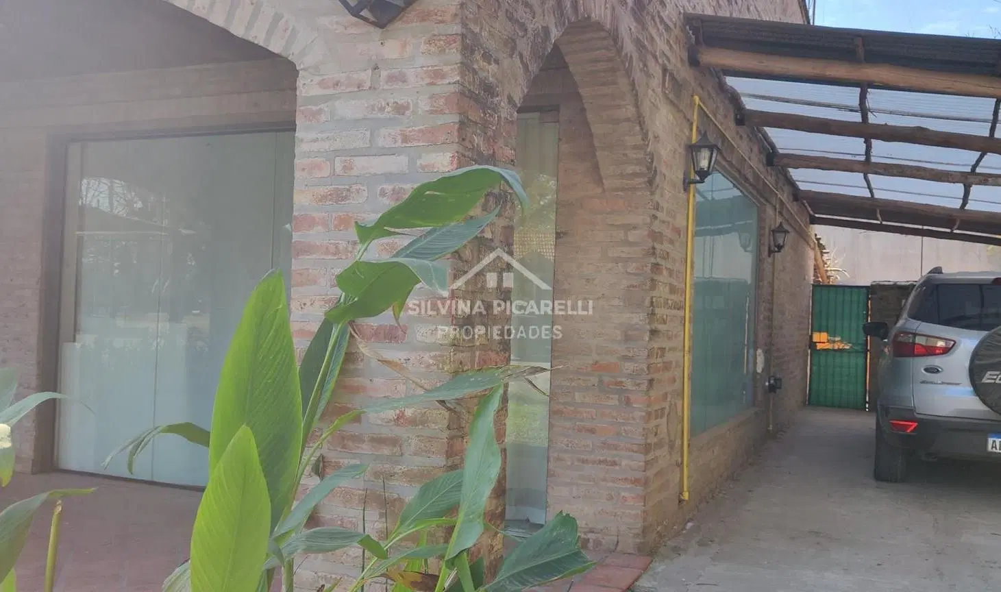 Local  en Venta en Barrio Parque Sakura, Exaltación de la Cruz, G.B.A. Zona Norte 2