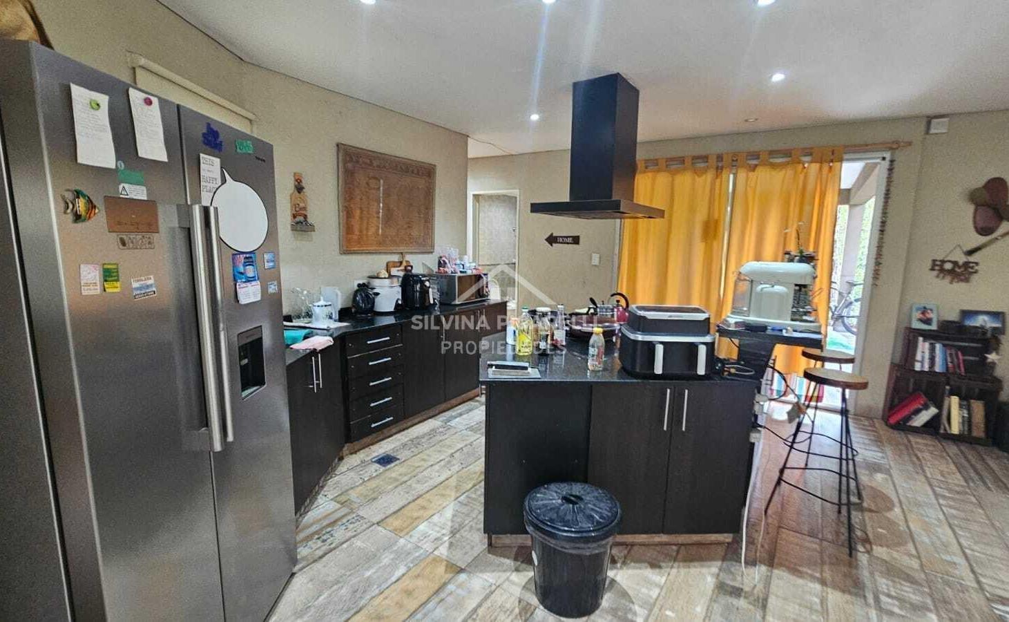 Foto de Casa Chalet en Alquiler en Exaltación de la Cruz, G.B.A. Zona Norte, imagen 4
