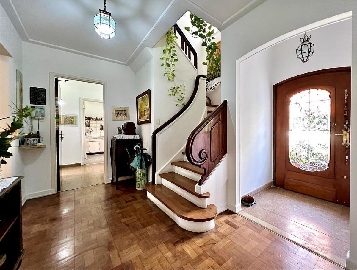 Venta - Casa 8 Ambientes - Vicente Lopez 1