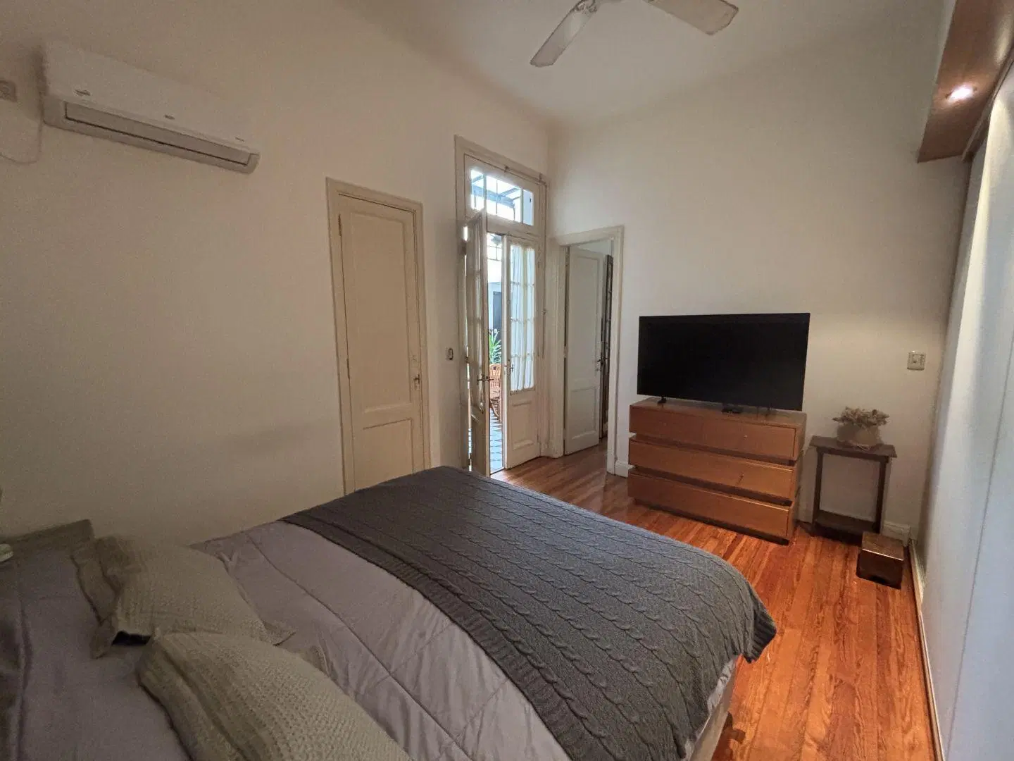 Departamento 4 ambientes 2 dormitorios. | Giribone al 1000 5