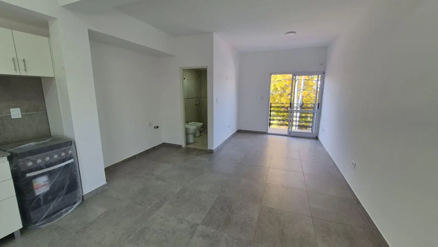 Alquiler de Departamento 1 Ambiente en Sarandí, Avellaneda 5