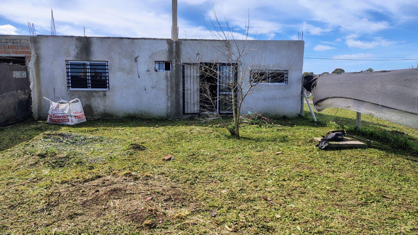 Foto de VENTA - LOTE CON CONSTRUCCION - CARLOS SPEGAZZINI, imagen 4