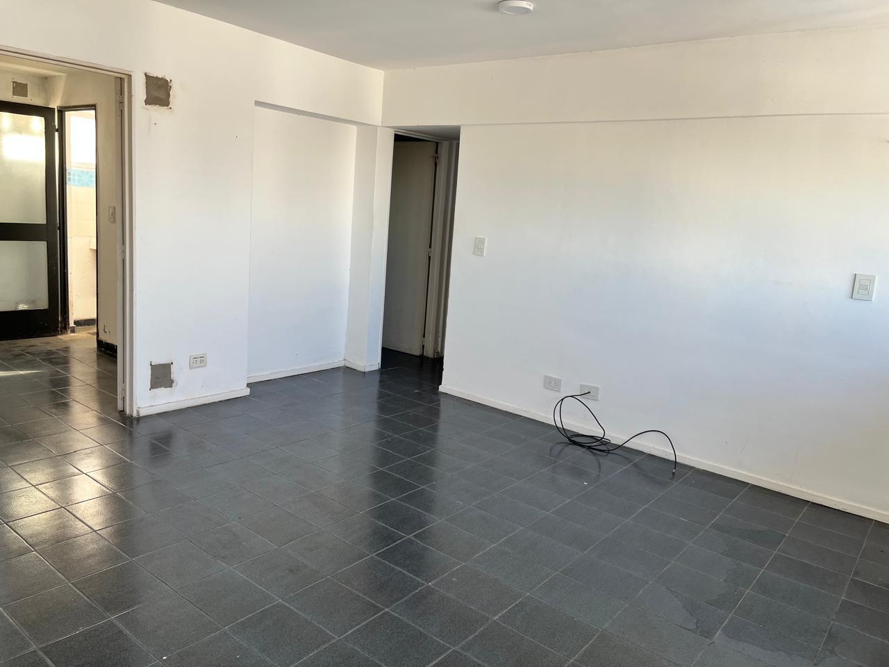 Foto de Venta - Departamento de 3 ambientes - La Plata, imagen 2