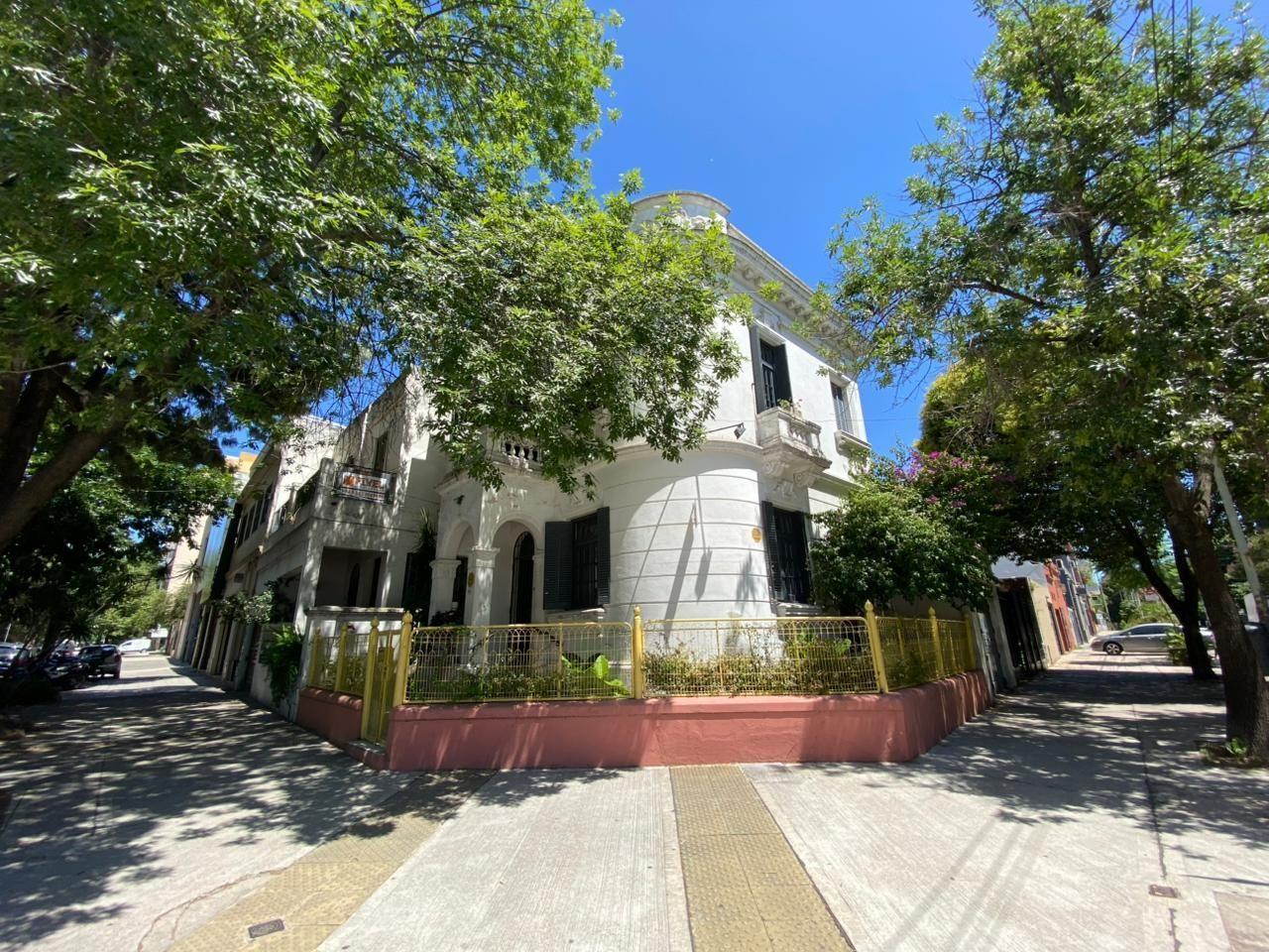 CASA USO COMERCIAL