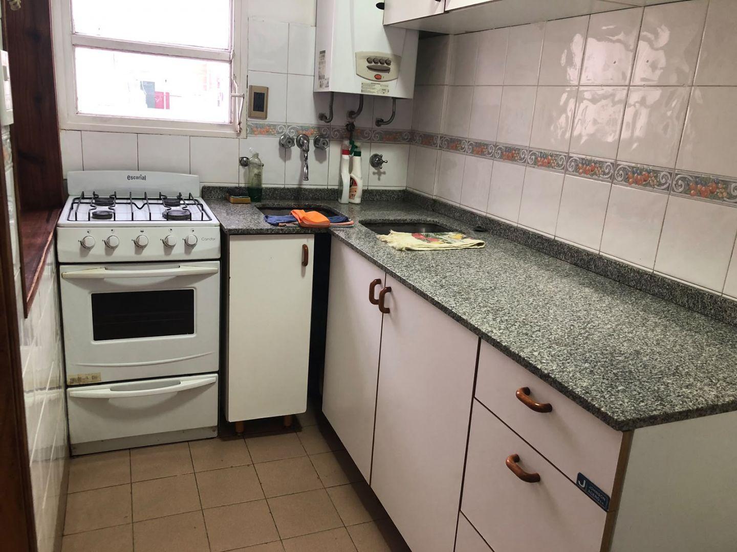 Foto de Espacioso 2 ambientes con doble balcón, imagen 5