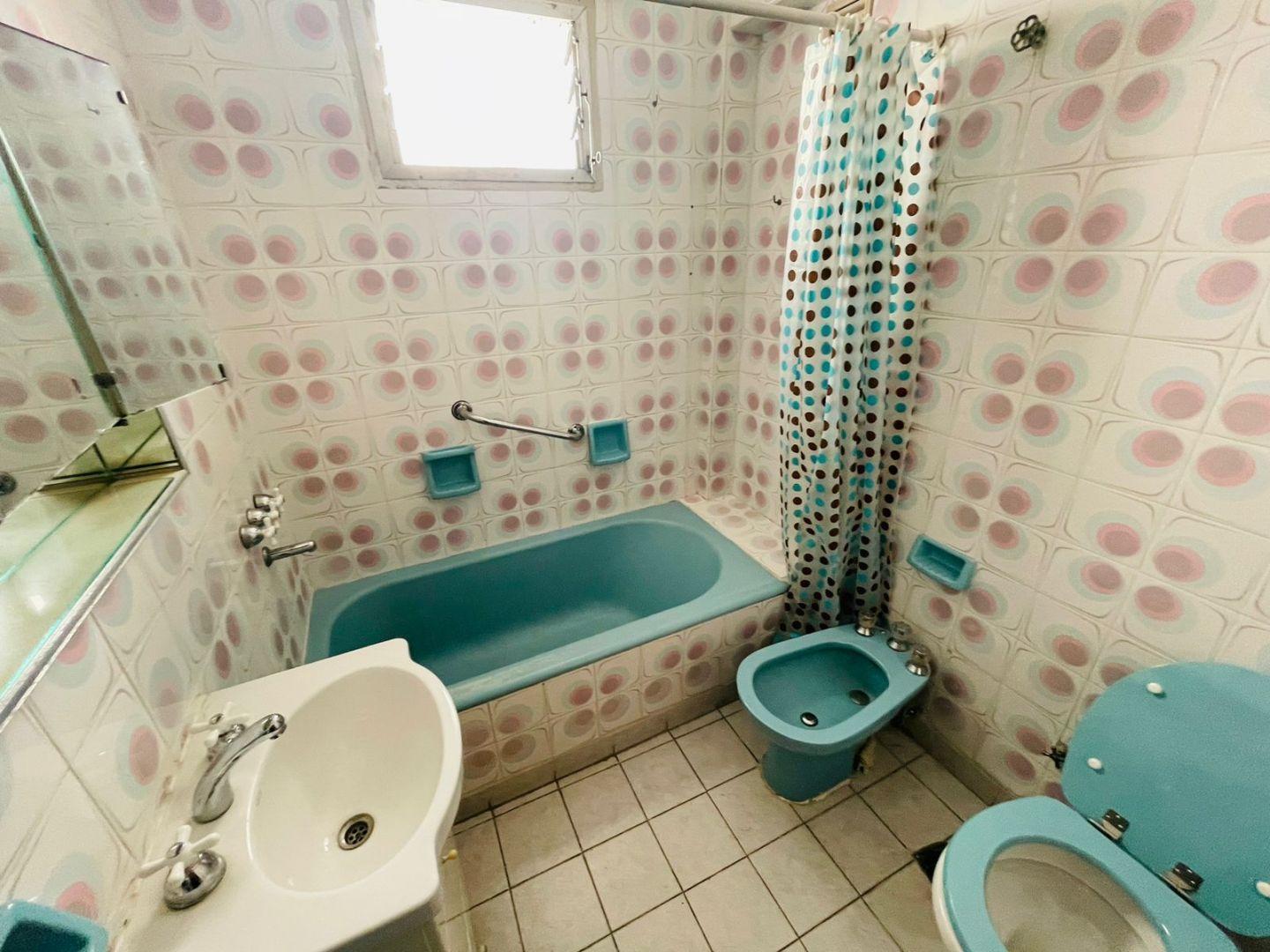 Foto de VENTA 3 AMBIENTES MUY LUMINOSO CON VISTA ABIERTA - VILLA URQUIZA, imagen 4