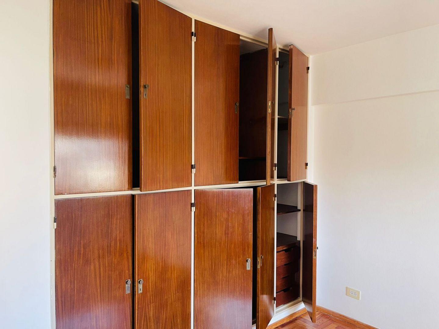 Foto de VENTA 3 AMBIENTES MUY LUMINOSO CON VISTA ABIERTA - VILLA URQUIZA, imagen 5
