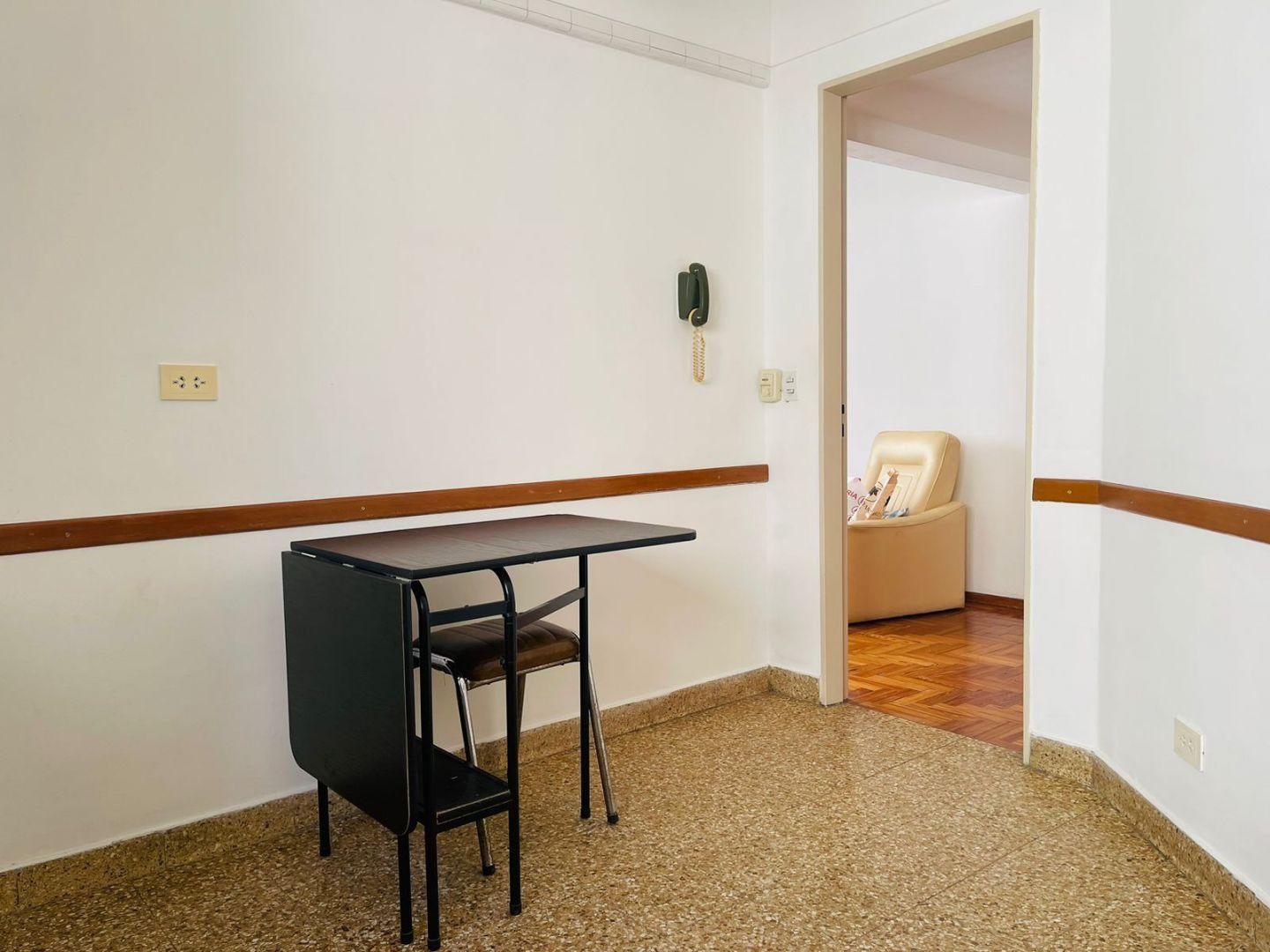 Foto de VENTA 3 AMBIENTES MUY LUMINOSO CON VISTA ABIERTA - VILLA URQUIZA, imagen 1
