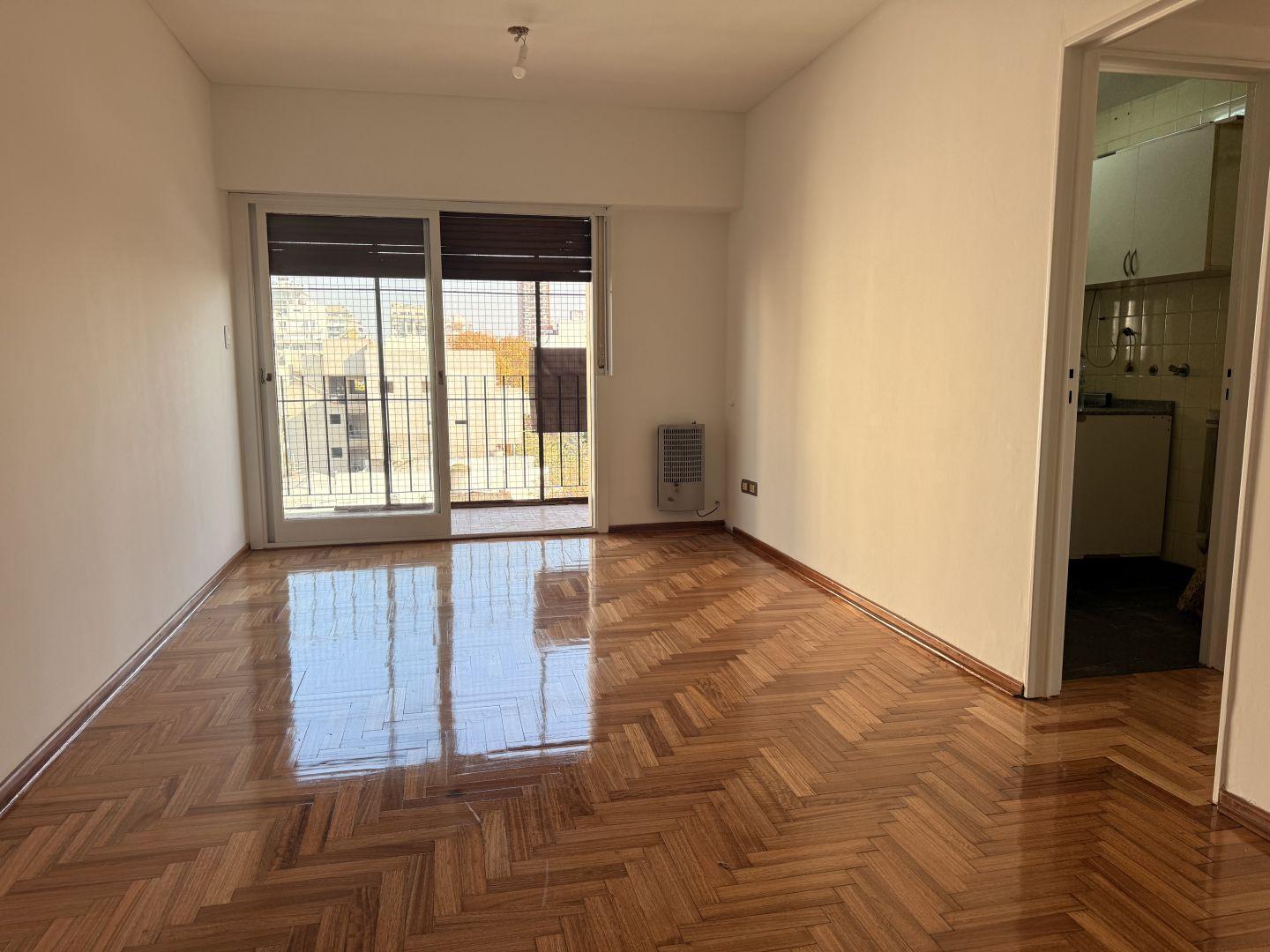 Foto de EDIFICIO EN ESQUINA - APTO CREDITO, imagen 1