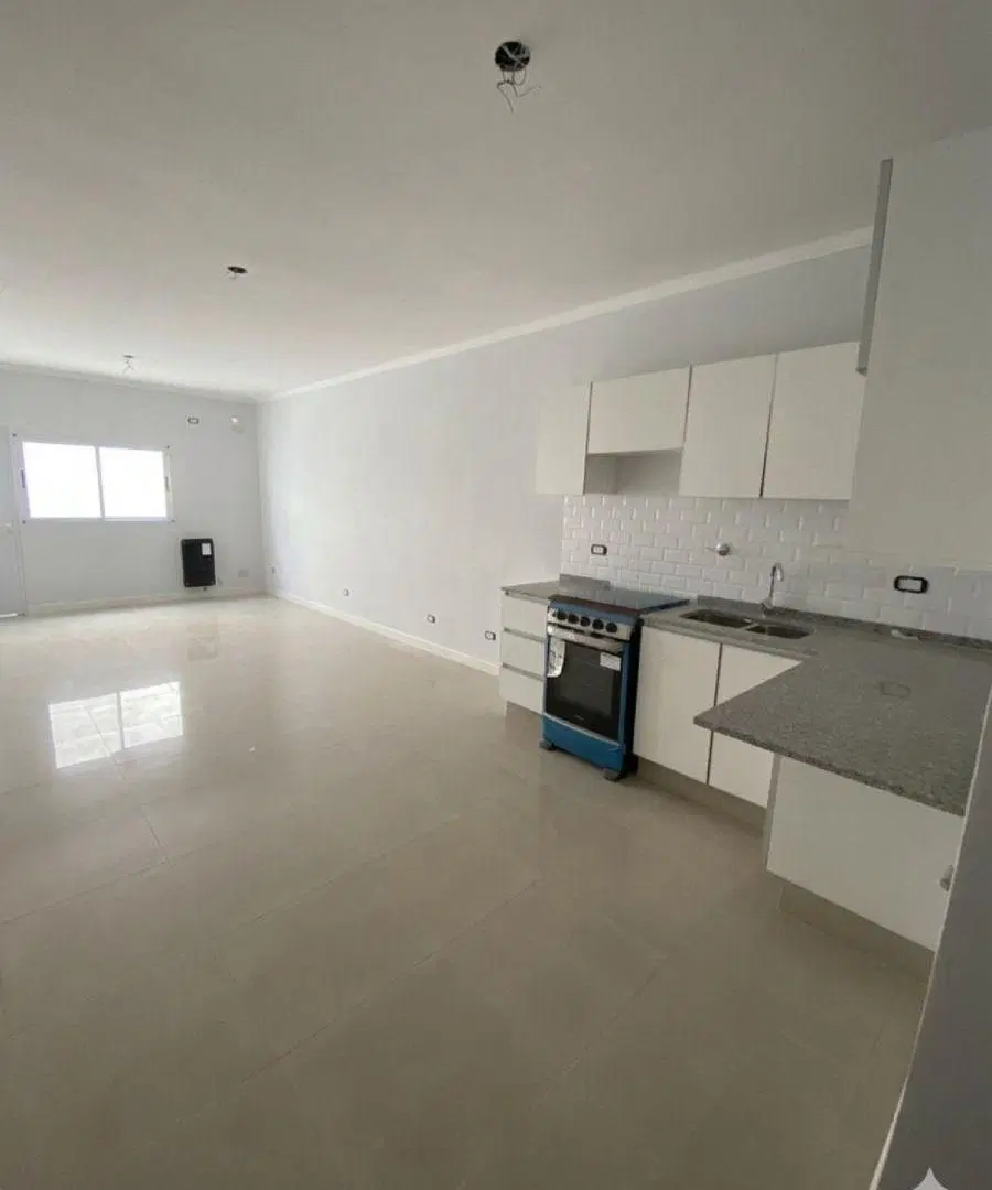 Monoambiente PB a estrenar en Lanus Este 1