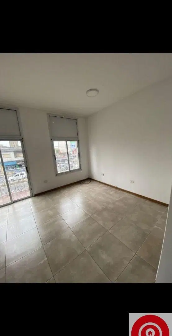 Departamento en alquiler en Avellaneda 2