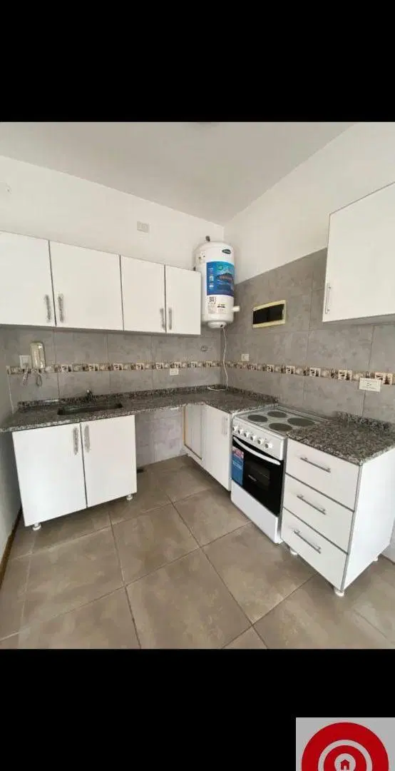 Departamento en alquiler en Avellaneda 3