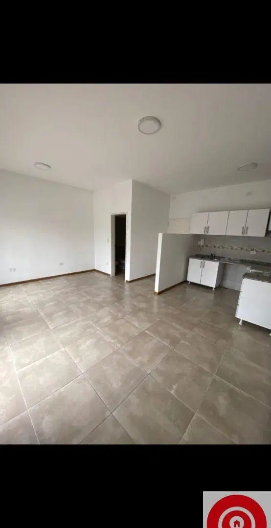 Departamento en alquiler en Avellaneda 4