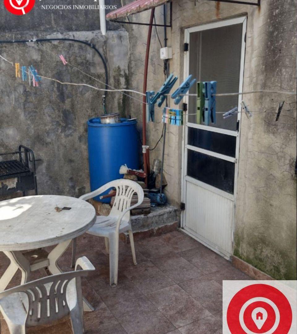 Foto de Casa en venta c/ cochera en Gerli, imagen 2