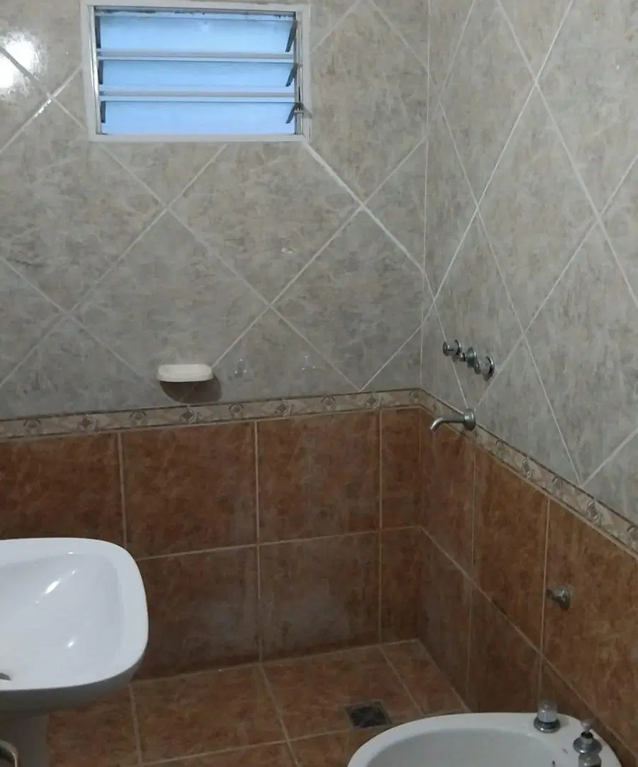 ALQUILO DPTO UN DORM VILLA CARLOS PAZ 3