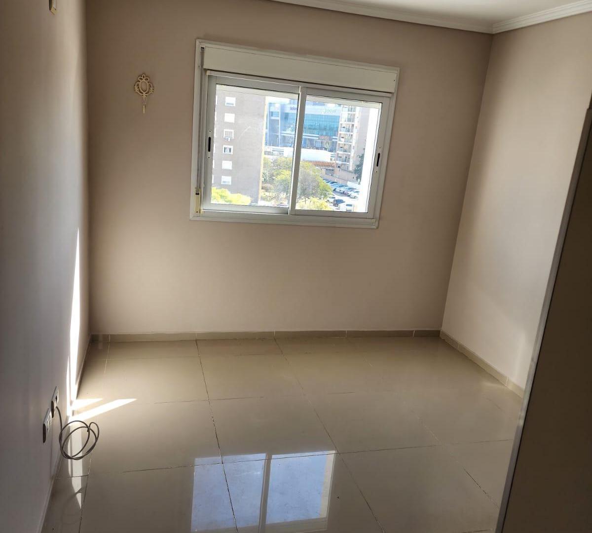 Foto de SE ALQUILA IMPECABLE DPTO UN DORM COMPLEJO TERRA FORTE 2, imagen 5