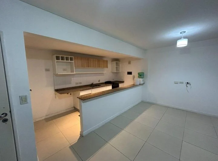 DEPARTAMENTO 2 AMBIENTES ALQUILER BANFIELD ESTE 1