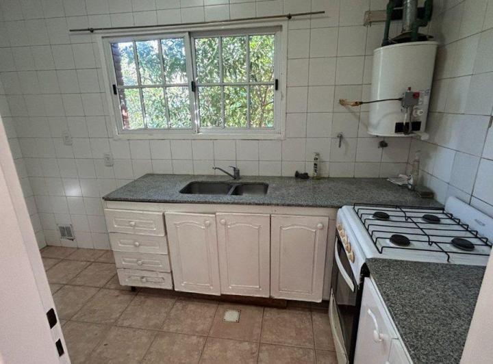 DUPLEX  EN ALQUILER BARRIO ROBLES,  BURZACO 2