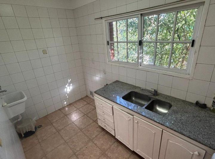 DUPLEX  EN ALQUILER BARRIO ROBLES,  BURZACO 4