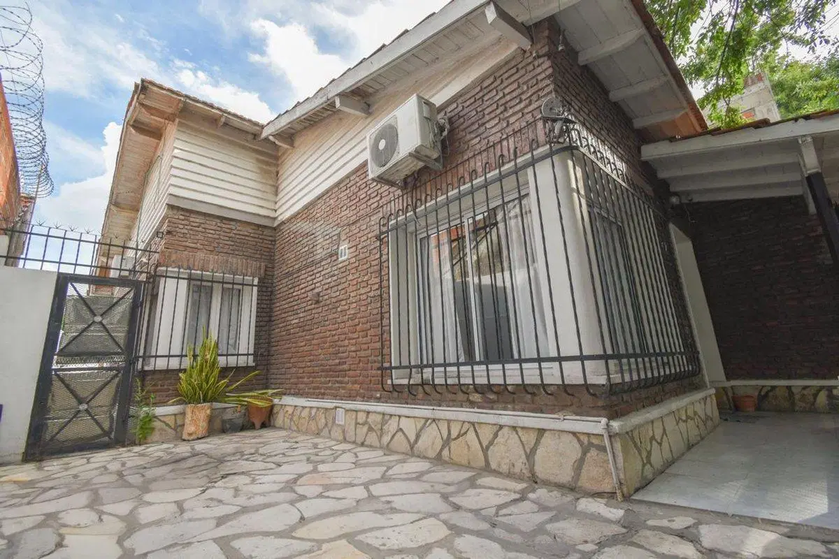 CASA EN VENTA MONTE GRANDE CON CRÉDITO FINANCIADA 3