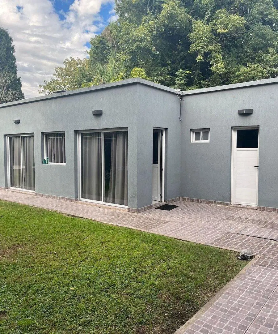 CASA EN VENTA EN CALZADA  PISCINA Y QUINCH0 2