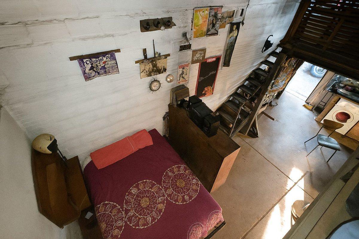 LOCAL EN VENTA EN MONTE GRANDE CON CASA 2AMB