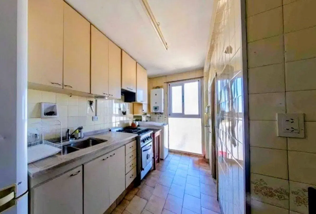 DEPARTAMENTO EN VENTA APTO CREDITO 4 AMB MONSERRAT 5