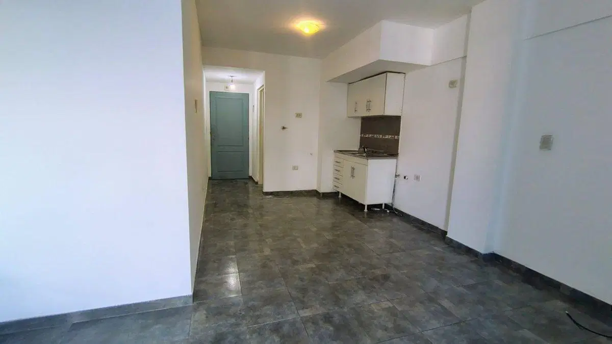 VENTA DE DEPARTAMENTO MONOAMBIENTE EN DEVOTO 5