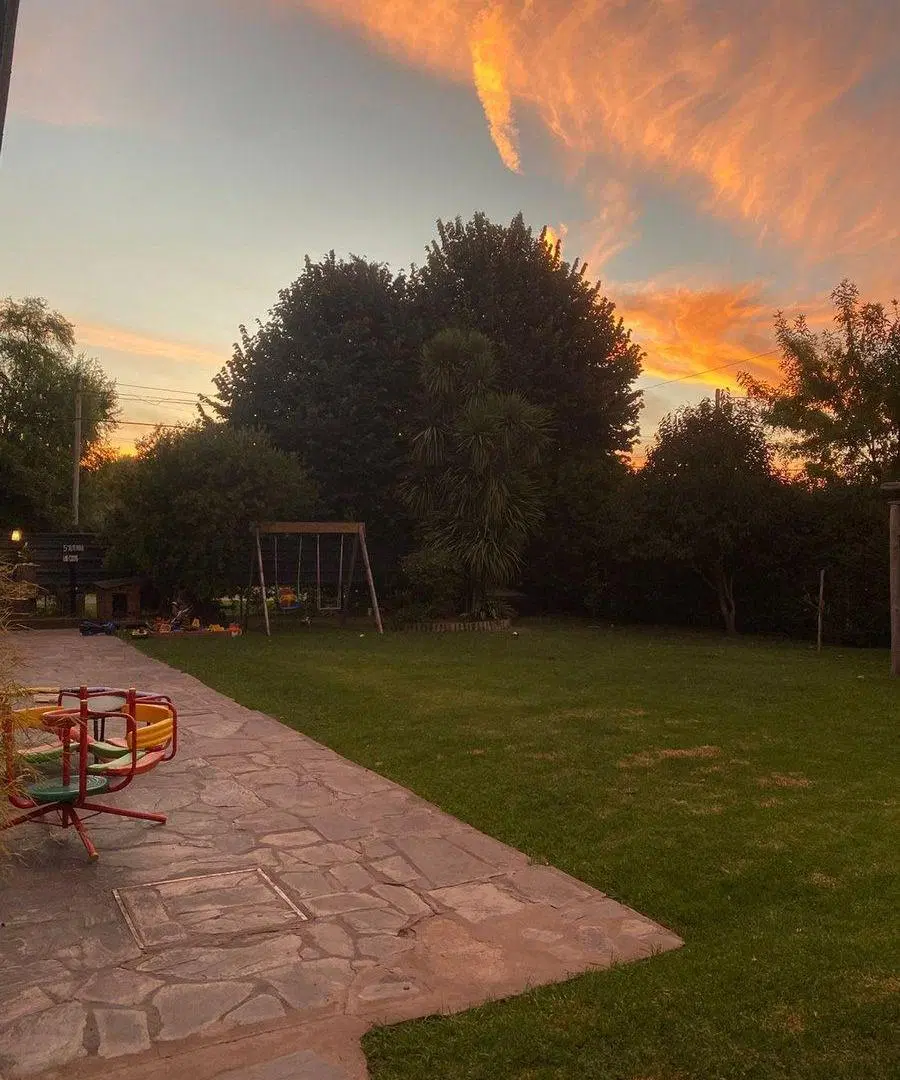 CASA EN VENTA EZEIZA 4 AMBIENTES CON PILETA 5