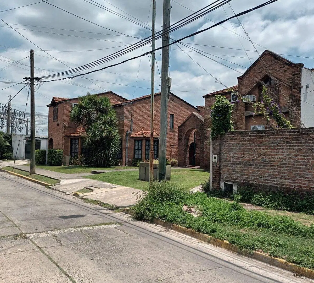 TERRENO EN VENTA TEMPERLEY 668 M2 IDEAL INVERSIÓN 4