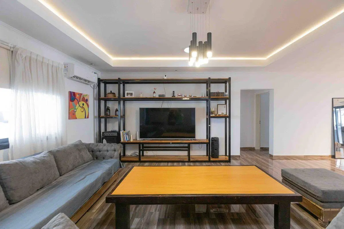 CASA EN VENTA 5 AMBIENTES BARRIO LA MAGDALENA 3