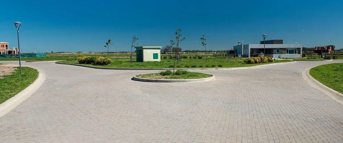 TERRENO EN VENTA EN SAN VICENTE BARRIO SANTA CLARA 3