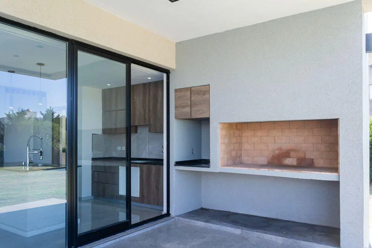 CASA EN VENTA EN LA MAGDALENA CANNING A ESTRENAR 2