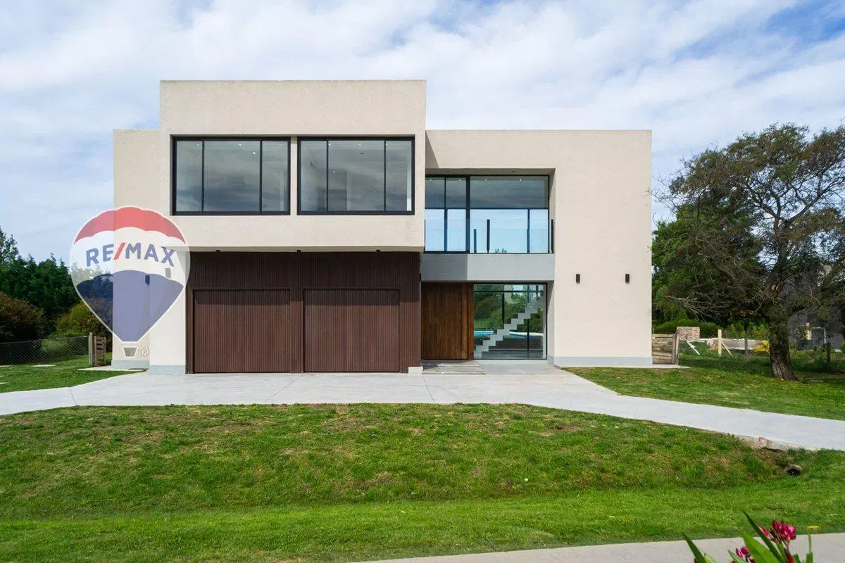 CASA EN VENTA EN LA MAGDALENA CANNING A ESTRENAR 4