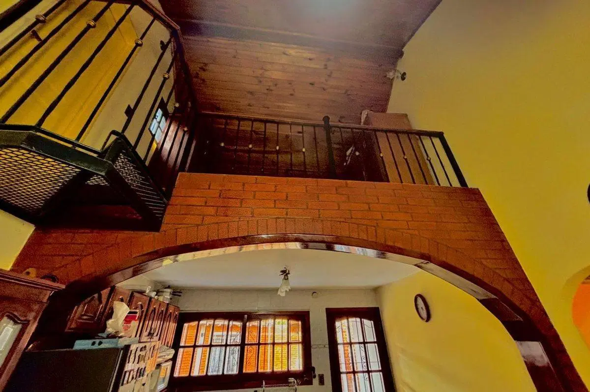 CASA EN VENTA MONTE GRANDE EXCELENTE ESTADO 8
