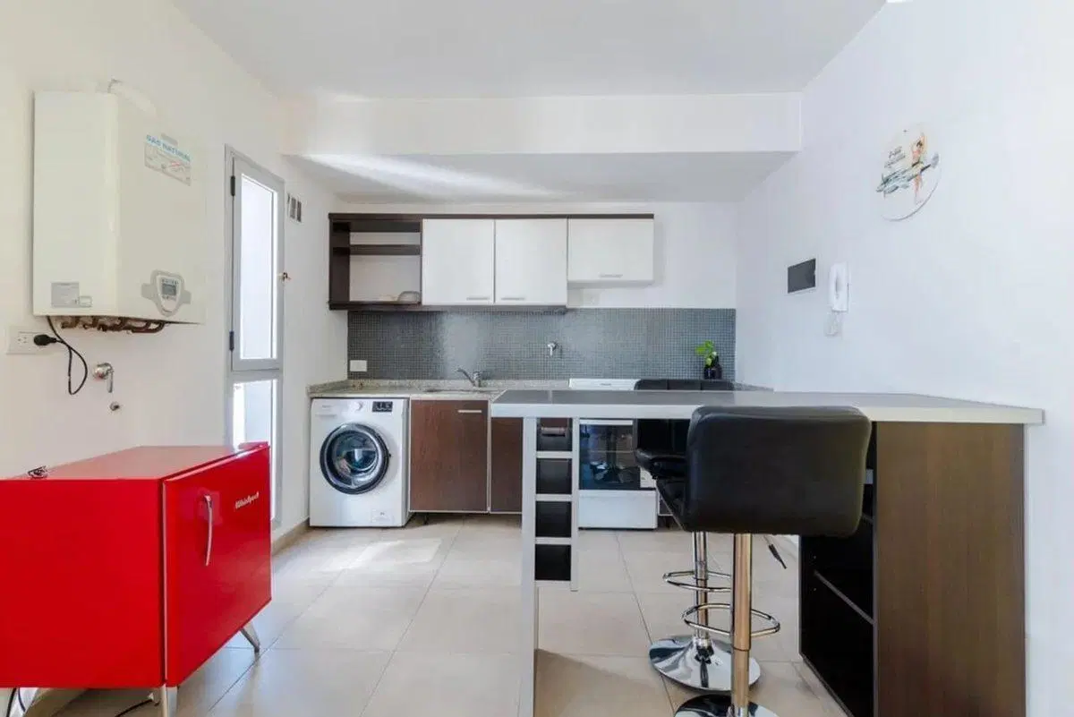 DEPARTAMENTO ALQUILER BANFIELD, COCHERA, MASCOTAS 2