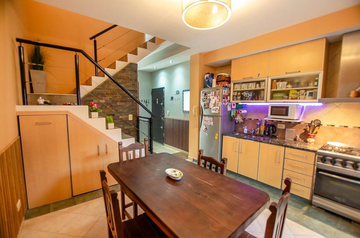 Foto de DÚPLEX EN VENTA EN LOMAS DE ZAMORA 3 AMBIENTES, imagen 1