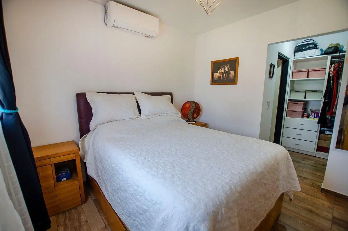 CASA EN VENTA LAGUNA AZUL EZEIZA 4 AMBIENTES 3