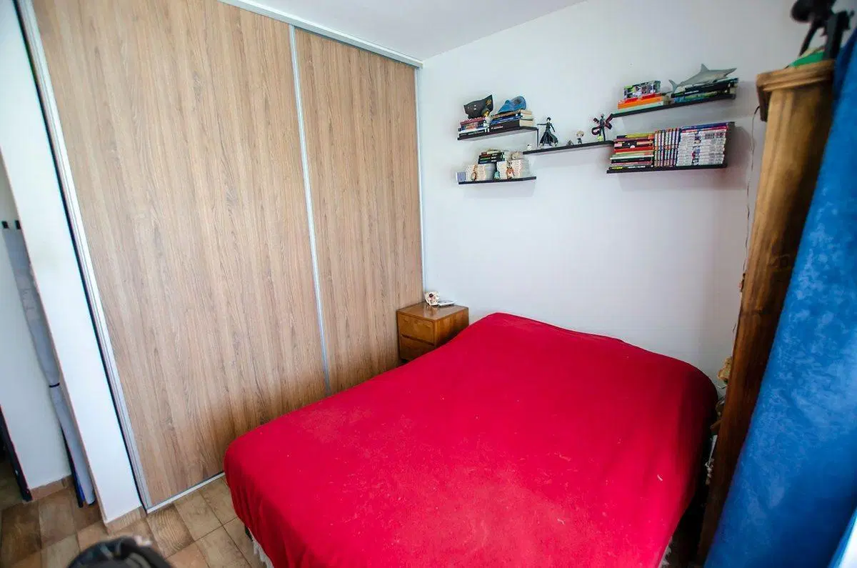 CASA EN VENTA LAGUNA AZUL EZEIZA 4 AMBIENTES 2