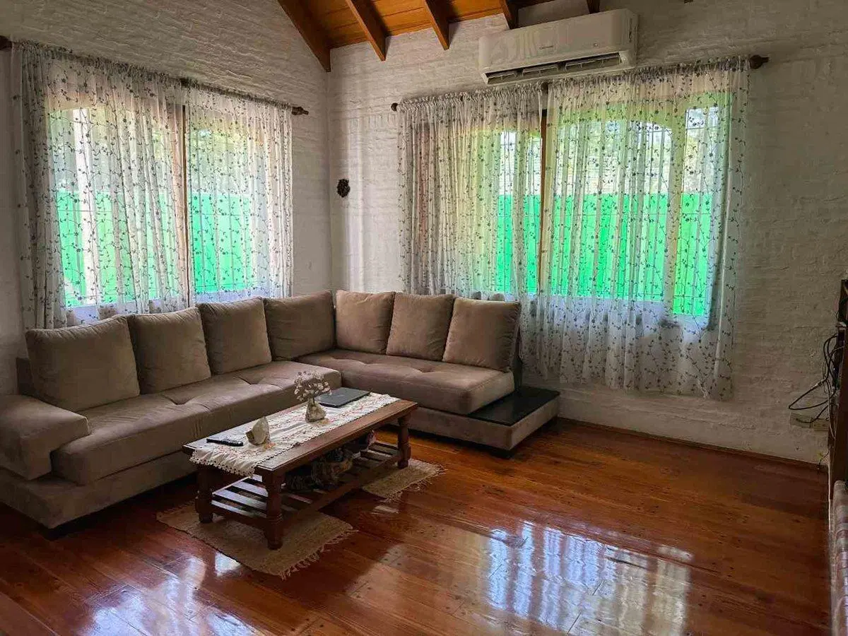 CASA EN VENTA EN EL TREBOL, EZEIZA 6 AMBIENTES 3