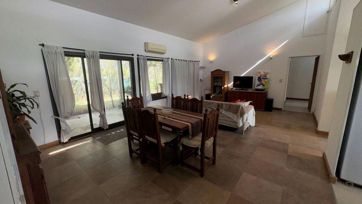 Foto de CASA EN VENTA EN LA ALAMEDA 5 AMBIENTES PERMUTA, imagen 4