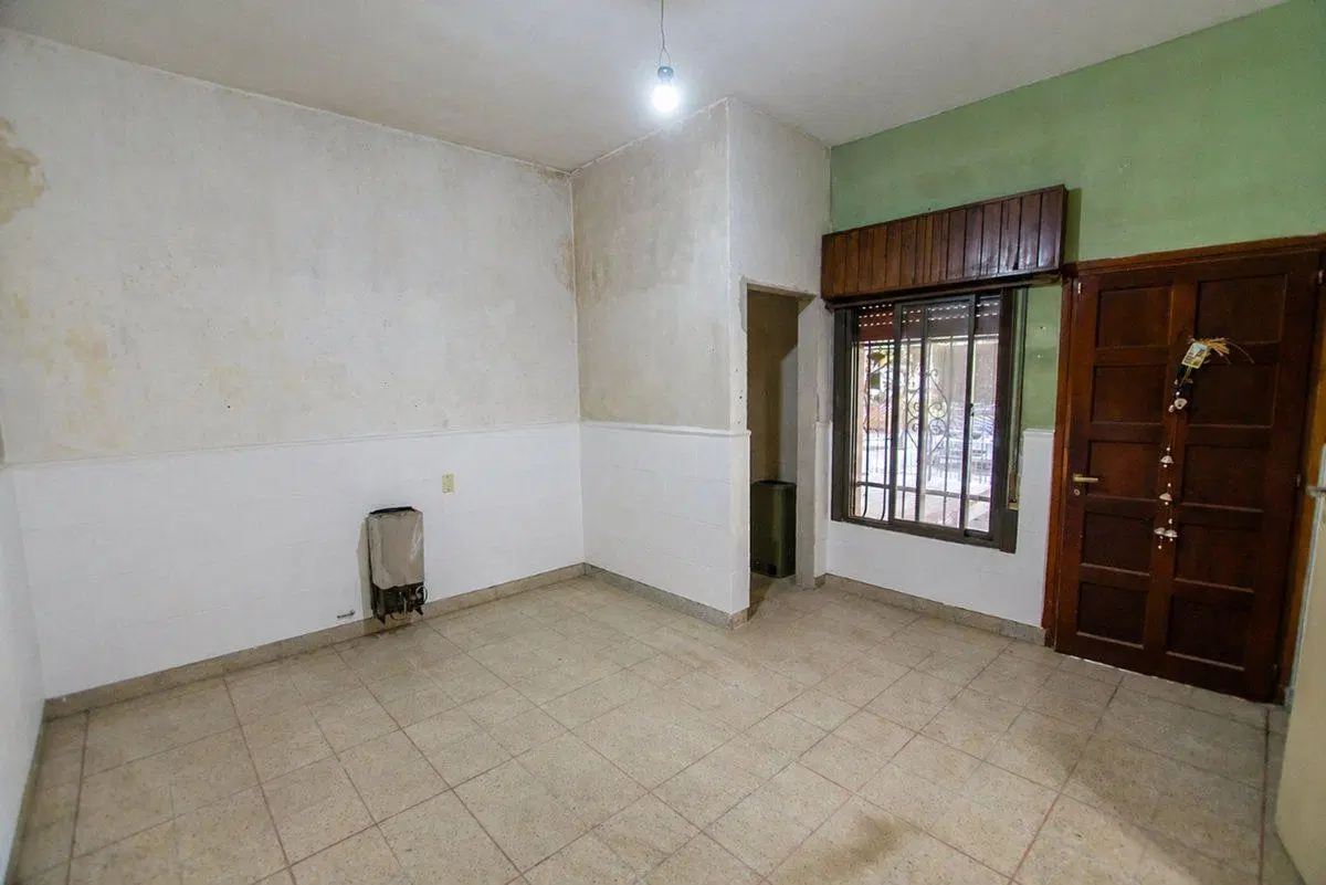 CASA VENTA EN LLAVALLOL 3 AMB CON GRAN POTENCIAL 3