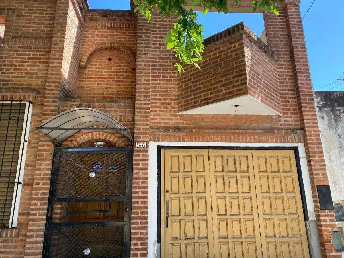 CASA EN VENTA VILLA SOLDATI CAPITAL 5 AMBIENTES 2