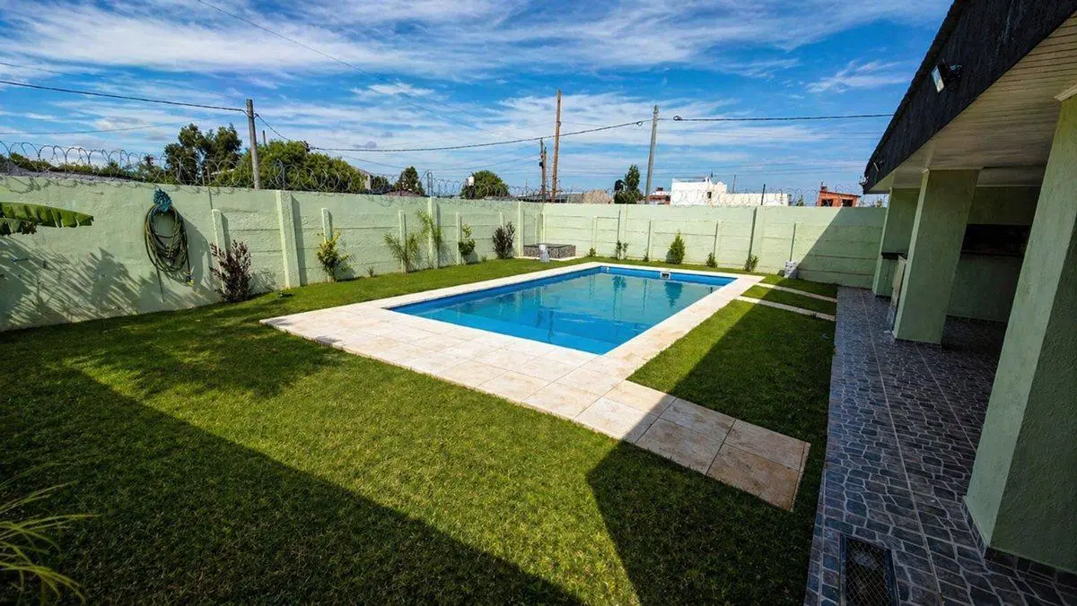 CASA QUINTA EN VENTA MORADAS 2 MAXIMO PAZ CON PILE 2
