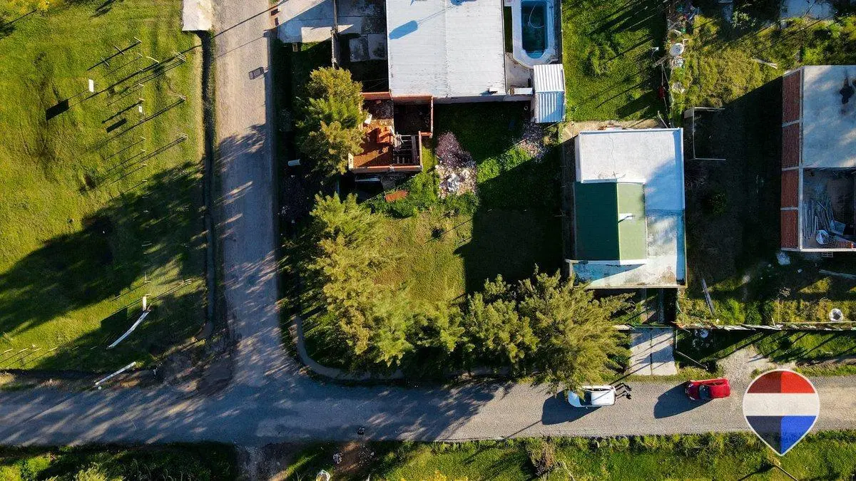 TERRENO EN VENTA EN SAN VICENTE CON CERCO Y PORTON 4
