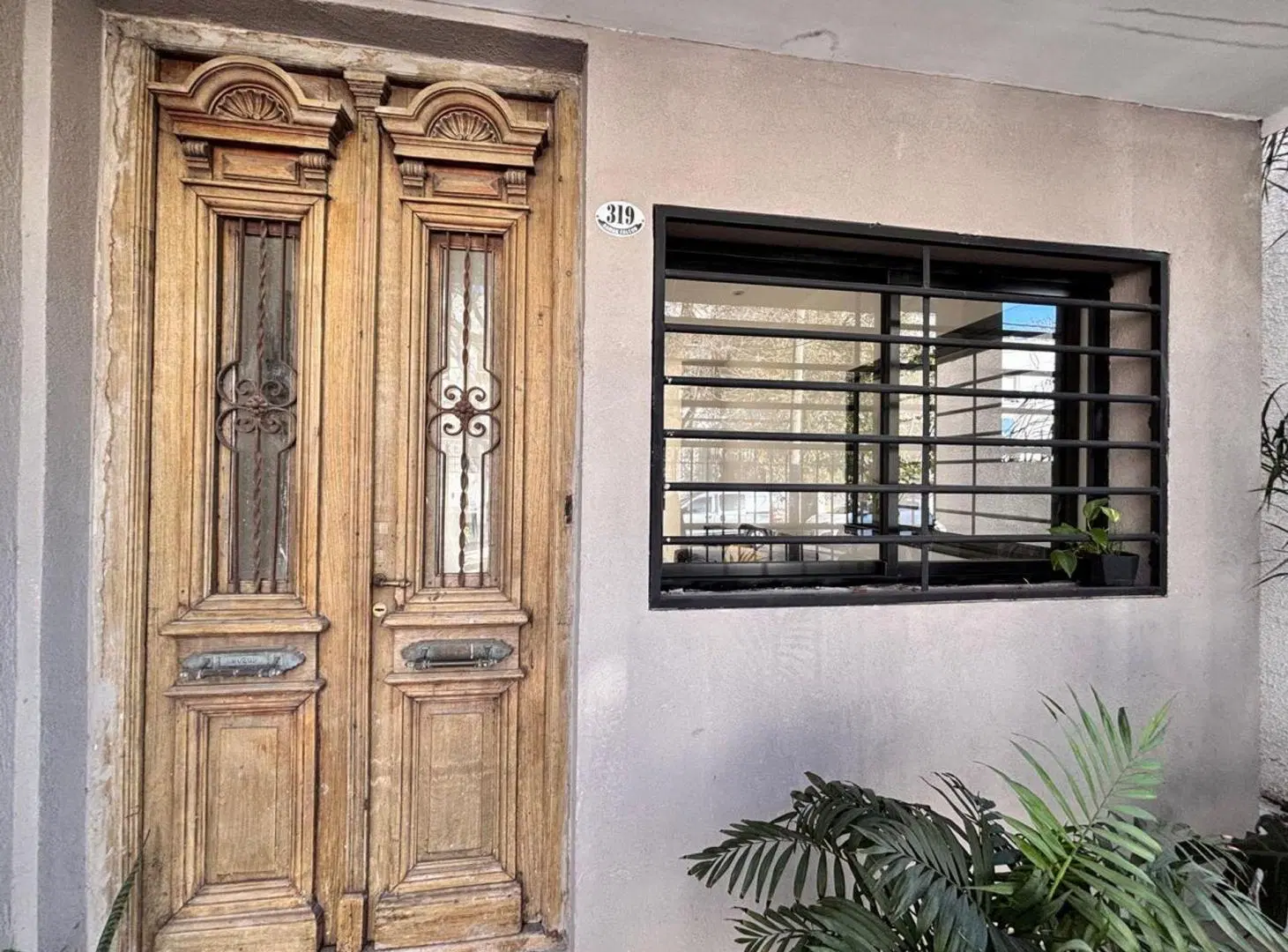 CASA EN VENTA LAS LOMITAS-EXCELENTE ESTADO 5