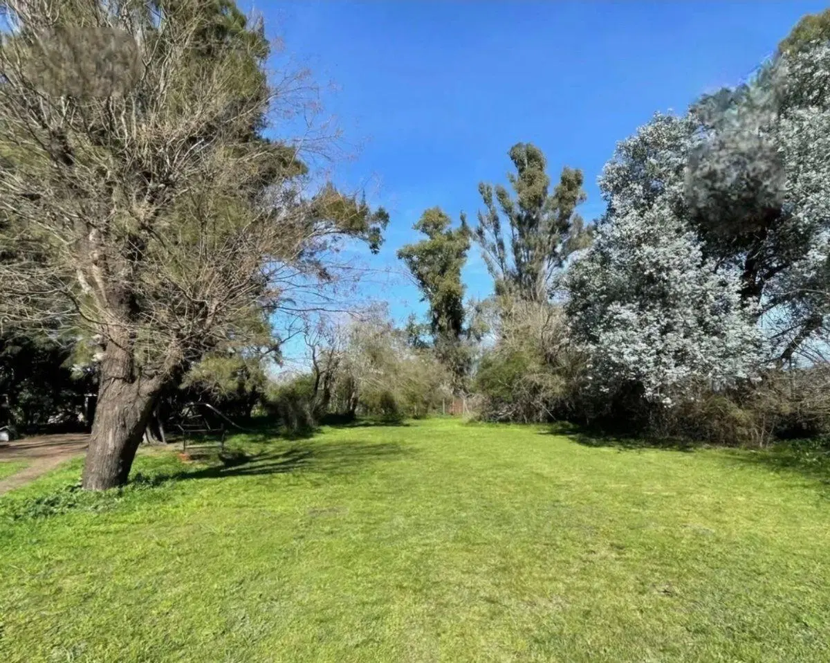 LOTE  CON CASA EN VENTA EN CHACRAS DE CANNING 8